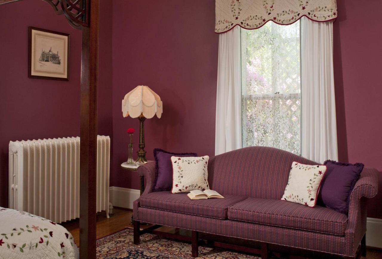 Bed & Breakfast The Oaks Victorian Christiansburg